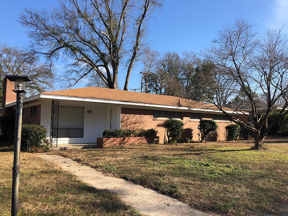 1st image of 3406 Robinhood Ln