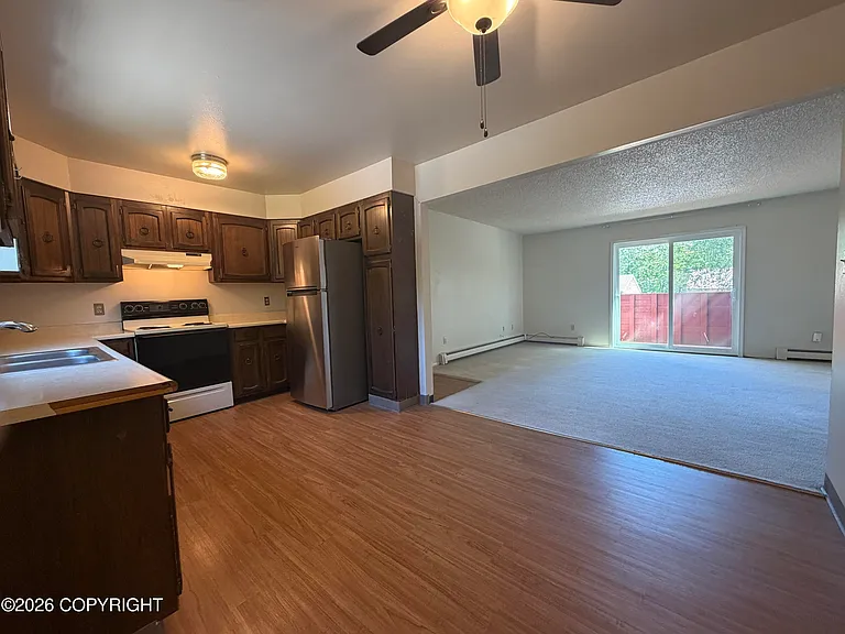 1900 Beaver Pl #5 — Photo 8