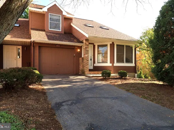 1953 Harvest Cir, State College, PA 16803