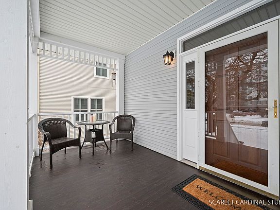 2nd image of 38 N Lincoln Ave