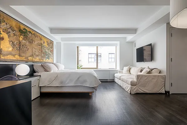 Sold by Brown Harris Stevens | media 8