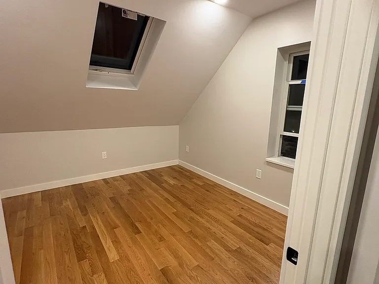 14-16 8th St #3 — Photo 8