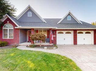 4352 Maple Grove Dr, Erie, PA