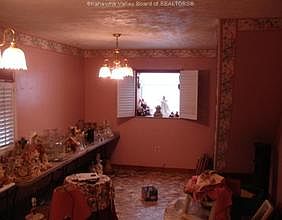 5th image of 123 W Central Ave
