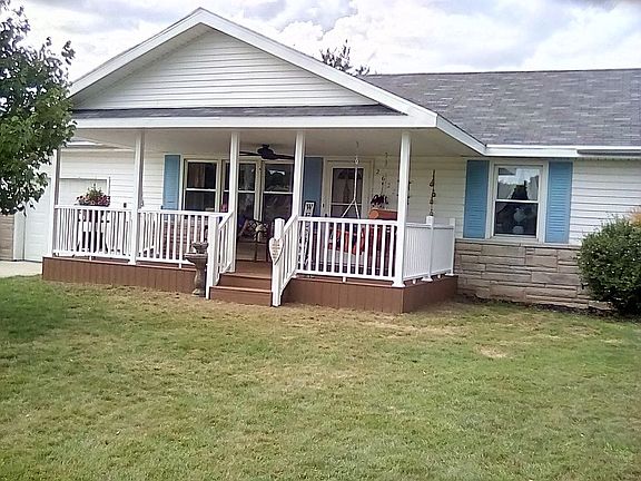 Porch added in July 2020.