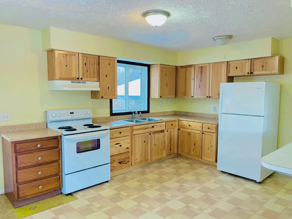 46 Heineberg Dr #4, Colchester, VT 05446