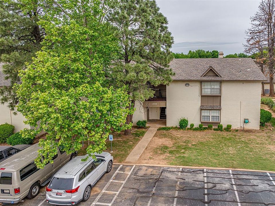 1st image of 1725 E Lindsey St APT 2