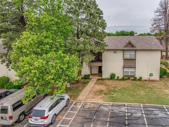 1725 E Lindsey St APT 2, Norman, OK 73071