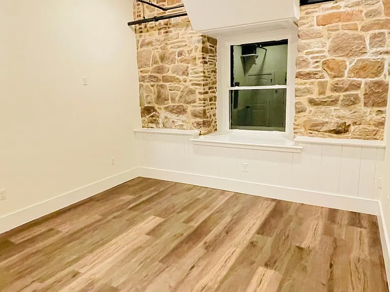 177 Chestnut St #2 — Photo 8
