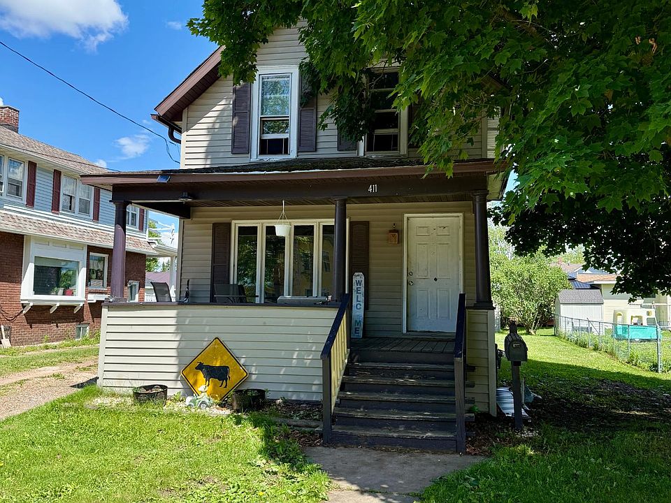 1st image of 411 Lincoln St