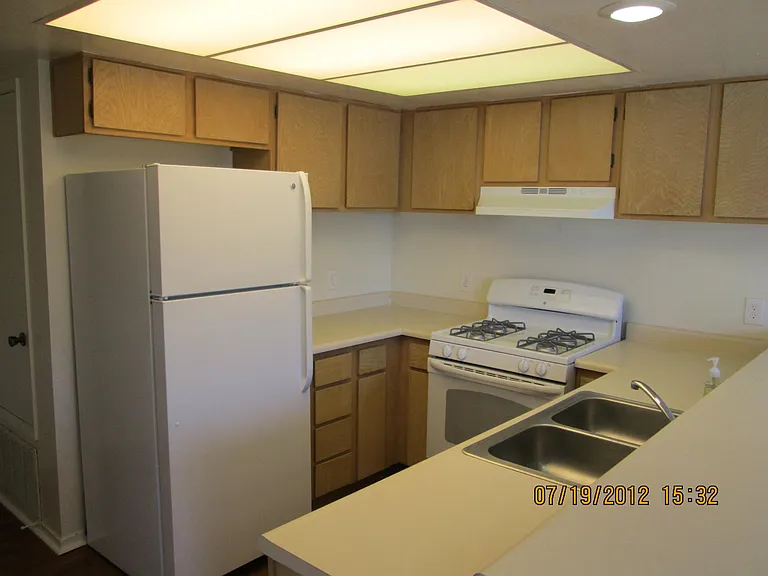 3644 Constellation Rd — Photo 7