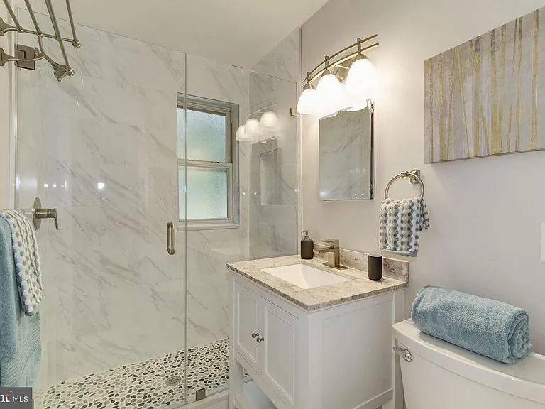 4004 Beecher St NW #301 — Photo 10