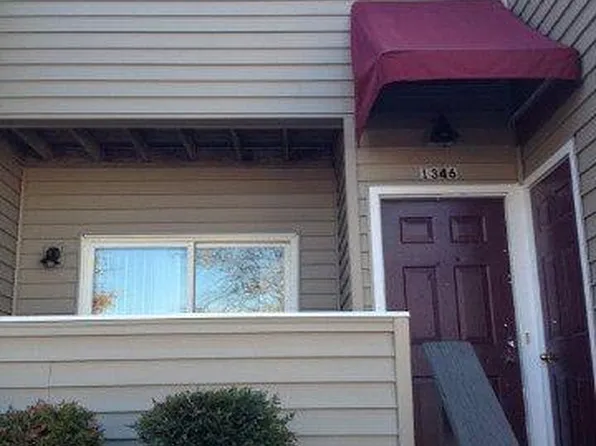 1346 Bradley Dr, Harrisonburg, VA 22801