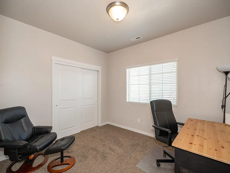 127 E Jordan Ridge Blvd #409 — Photo 12