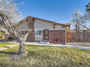 7476 W Roxbury Pl, Littleton, CO 80128