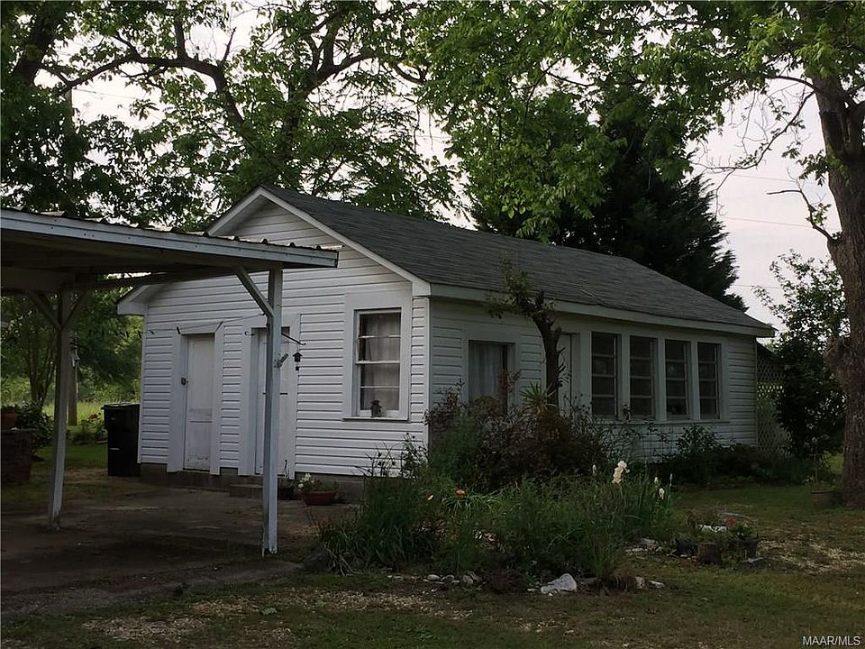 2nd image of 2020 Titus Rd
