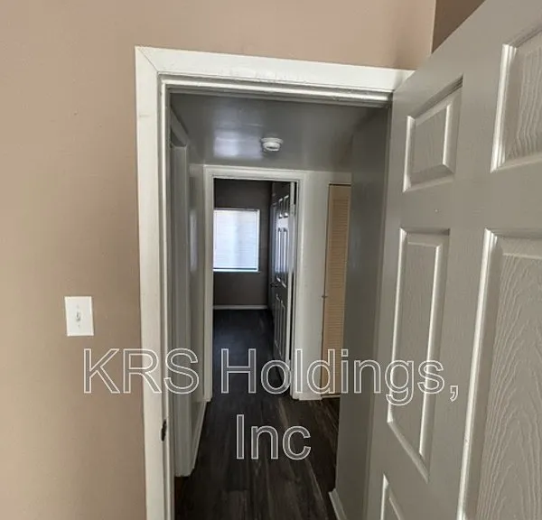 The Carlisle Apartments — Photo 1