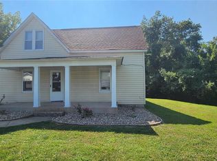 1919 High St, Chester, IL 62233