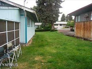 1st image of 909 S 24th Ave
