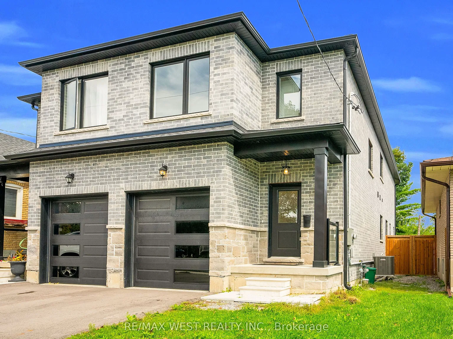 4 bed, $3,400 — Photo 2
