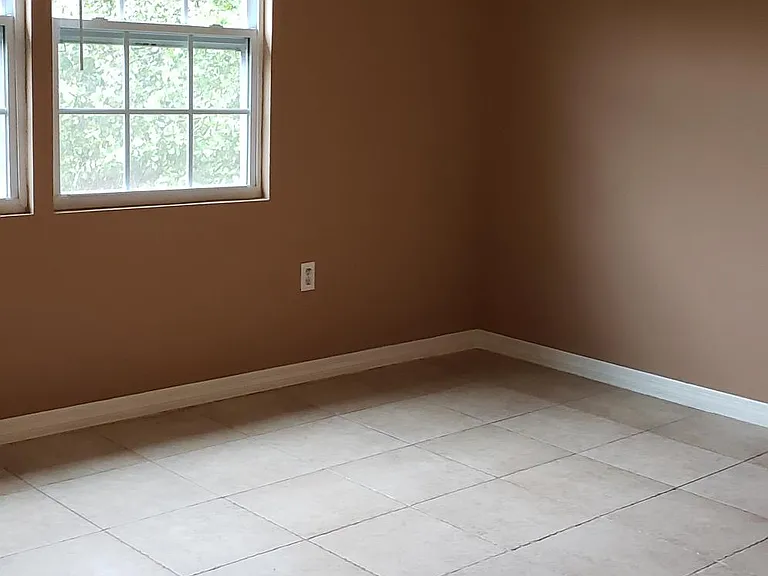 2908 6th Avenue Dr E — Photo 14