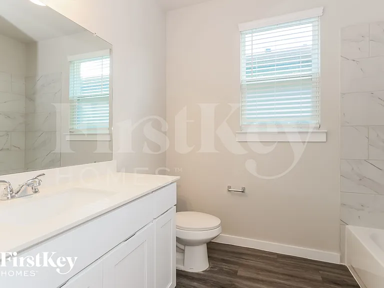 18306 W Centro Cir — Photo 17