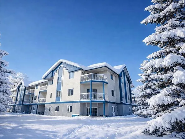 10405 W 99th Ave #411, Grande Prairie, AB T8V 6Z3