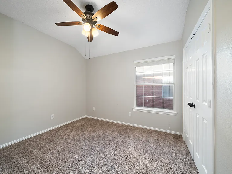 3209 Weeping Willow Ct — Photo 19