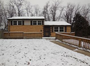 165 Suncrest Dr, Verona, PA 15147
