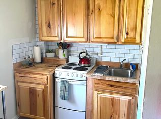 98 Grant St, Burlington, VT 05401