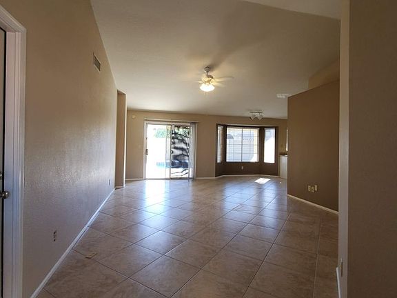 4th image of 4225 E Brookwood Ct