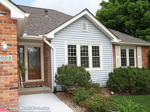 2nd image of 3008 Chisholm Pl