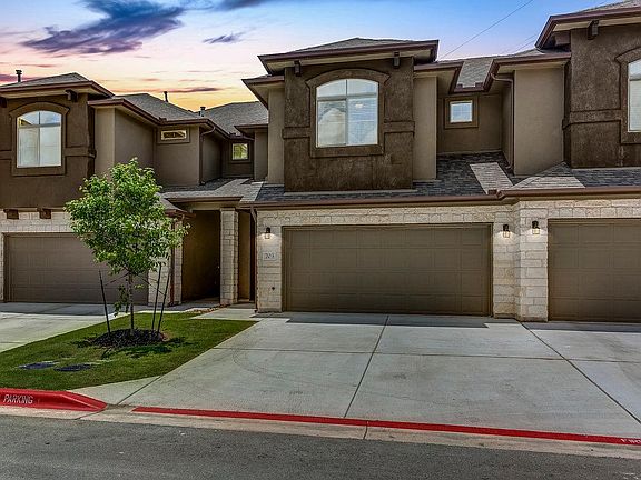 2nd image of 2880 Donnell Dr Unit 703