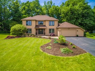 179 Northcliffe Dr, Rochester, NY 14616