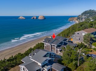 210 Capes Dr, Tillamook, OR