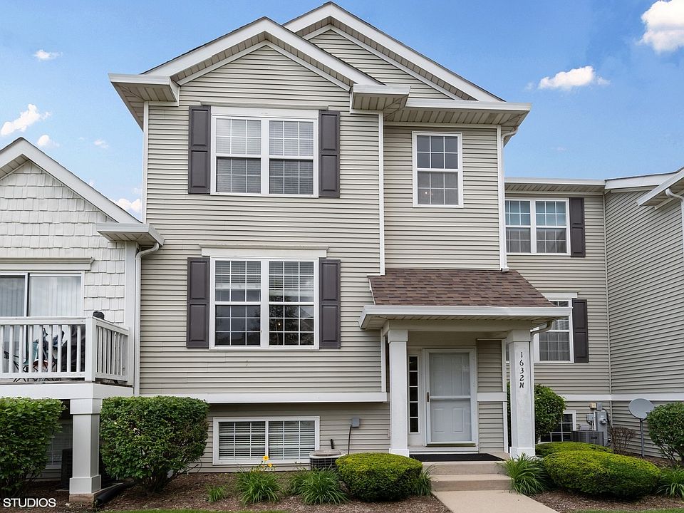 1st image of 1632 Fieldstone Dr N