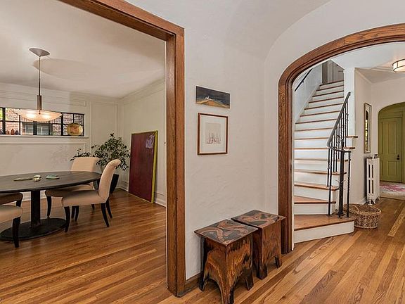 2nd image of 2375 Tudor Dr