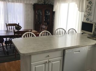 4333 N Watercrest Dr, Toledo, OH 43614