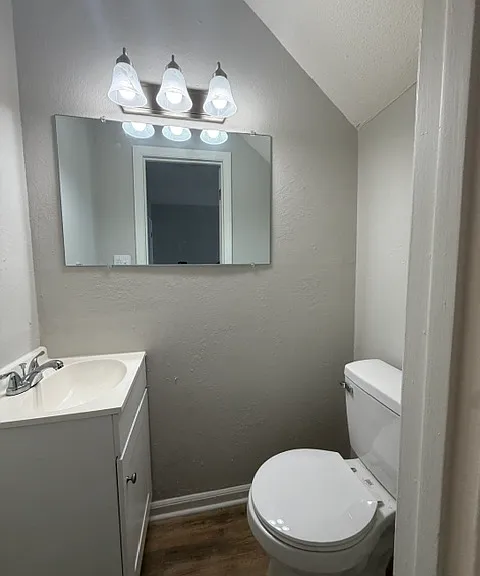 1831 Merritt Dr #B — Photo 5