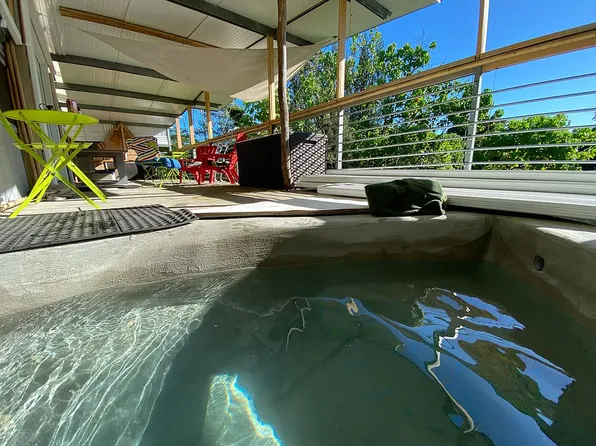 15-1871 13th Ave, Keaau, HI 96749