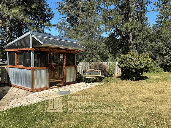 2nd image of 10239 Baldy Mountain Rd