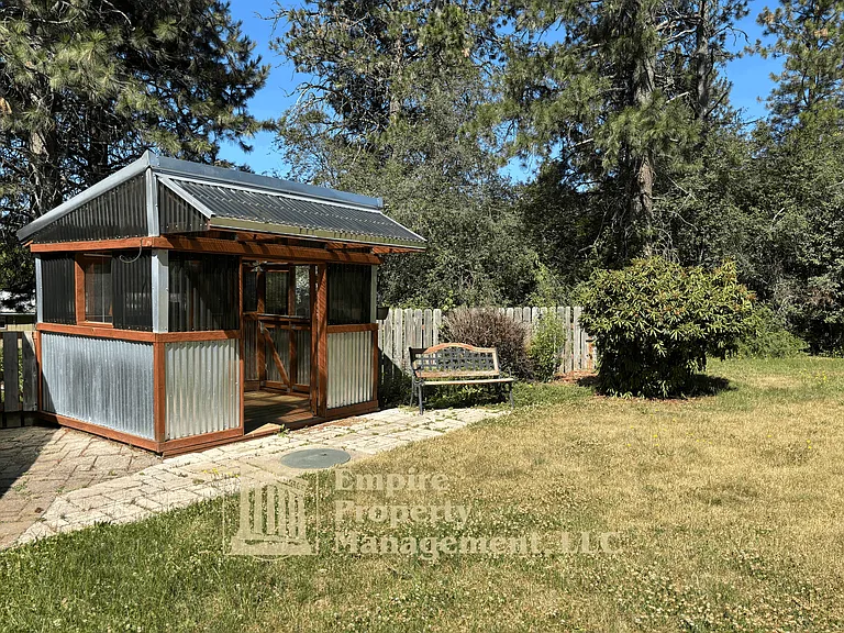 10239 Baldy Mountain Rd — Photo 2