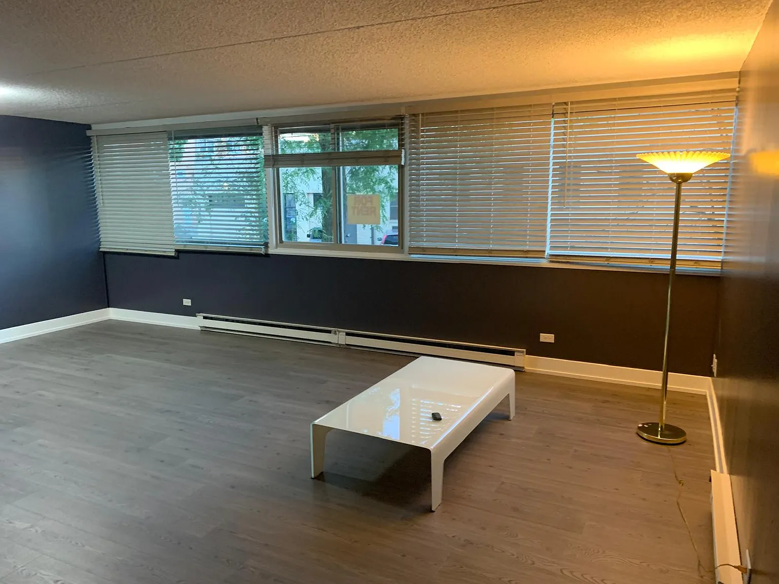 2 bed, 1000 sqft, $2,000 — Photo 3