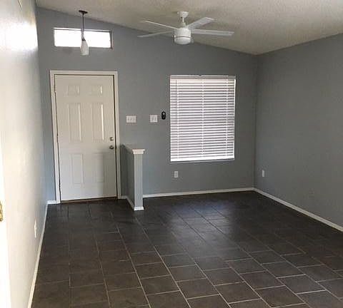 5th image of 713 Maltese Cross Dr