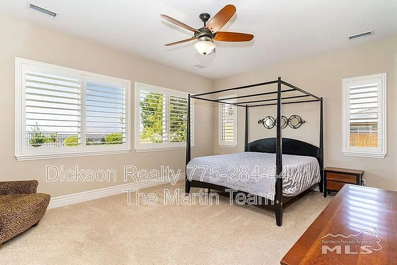 3 bed, 2.5 bath, 2718 sqft, $3,650 — Photo 4