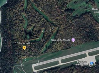 3 Ironwood Ln, Mackinac Island, MI 49757