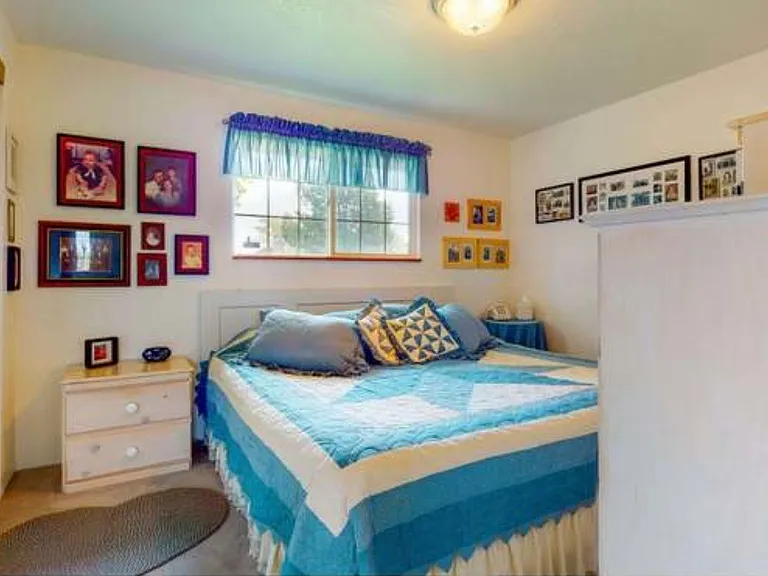 530 NW 10th St — Photo 5