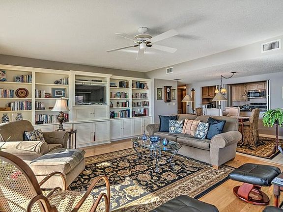 5th image of 1501 Gulf Blvd APT 506