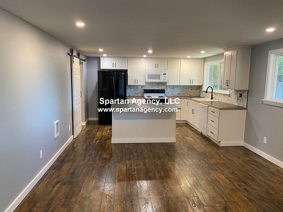 1st image of 2405-1 2nd St S