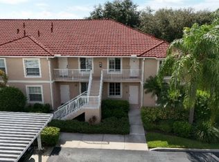 2845 Cypress Trace Cir #5-204, Naples, FL 34119